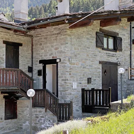 La Tana Con L'ermellino * Morgex